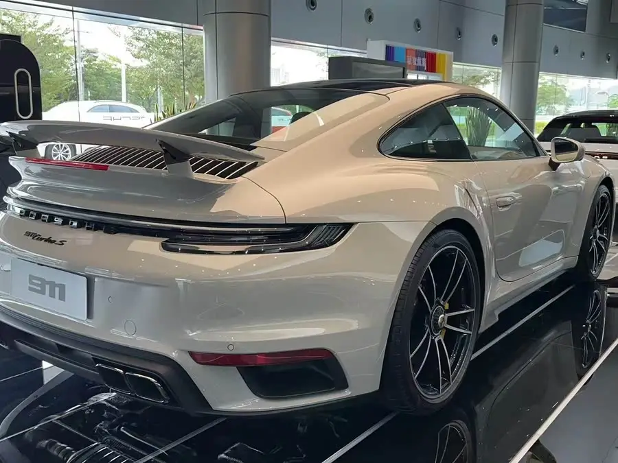 بورش 911 2022 توربو S 3.7T