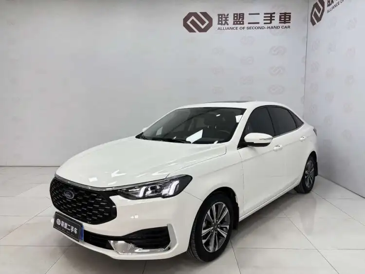 Ford Focus 2021 1.5L Automatic Diamond Edition