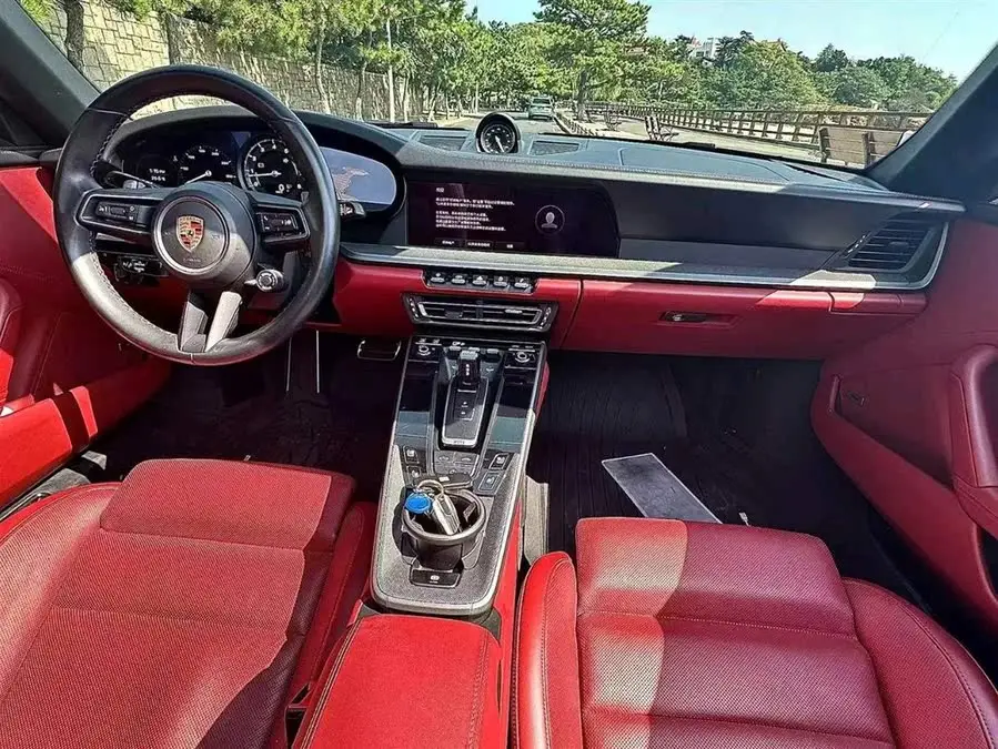 Porsche 911 2022 Carrera Cabriolet 3.0T