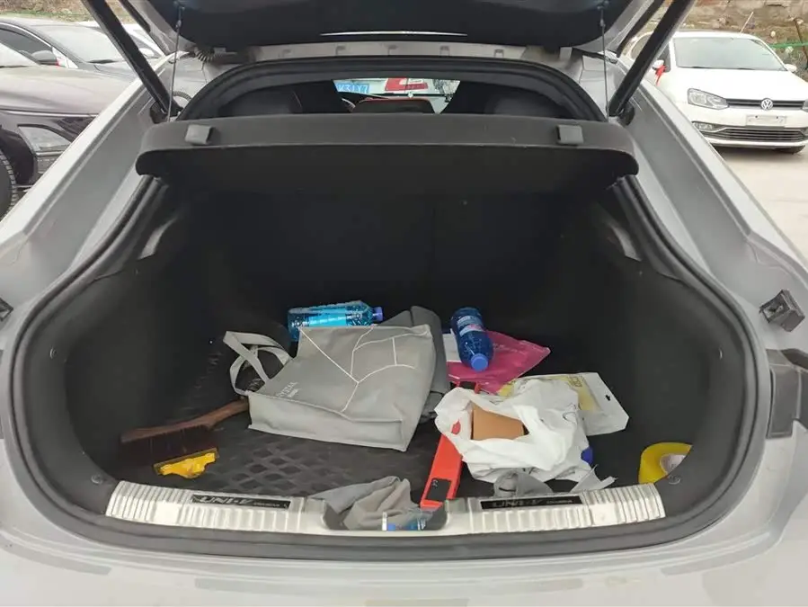 Changan UNI-V 2023 1.5T Sport Version