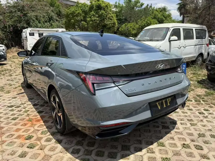 إيلانتر 2021 1.5 لتر CVT LUX النسخة الفاخرة