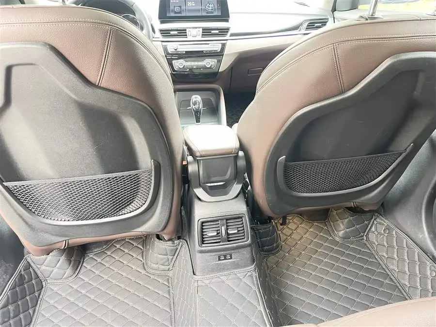 بي إم دبليو X1 2022 sDrive25Li إصدار رائد