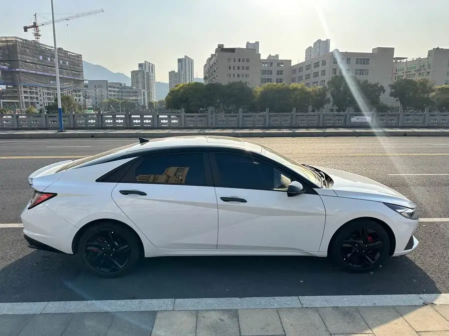 Elantra 2023 1.5L CVT TOP Flagship Edition