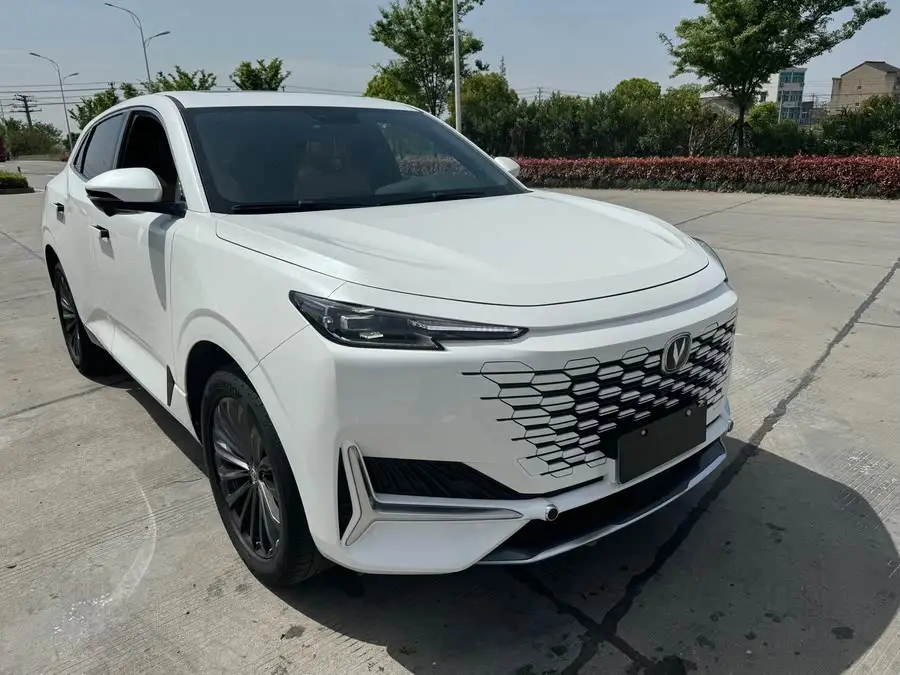 شانجان UNI-K 2021 2.0T نموذج التفوق