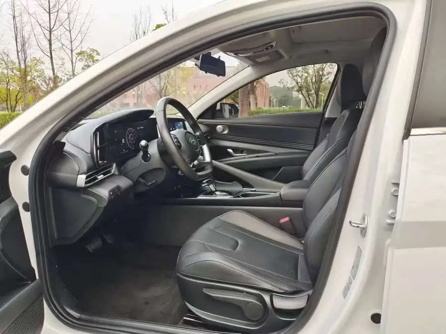 Elantra 2021 1.5L CVT GLX Elite