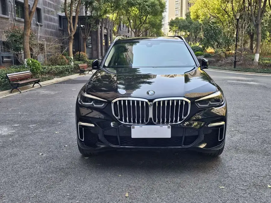 BMW X5 2022 Facelift xDrive 30Li M Sport Package