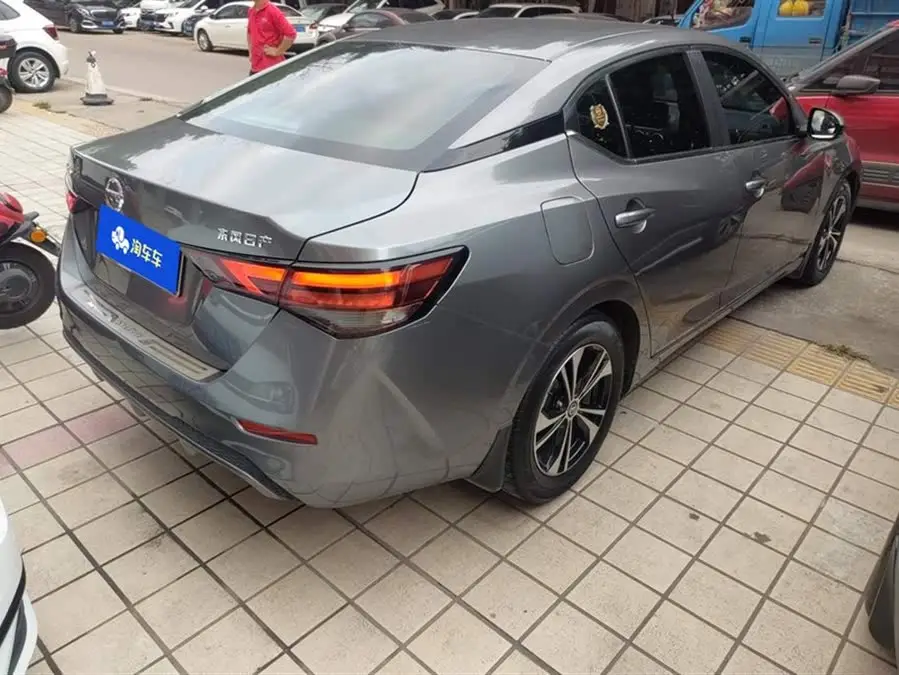 2021 نيسان سيلفي 1.6 لتر XL CVT إديشن الاستمتاع