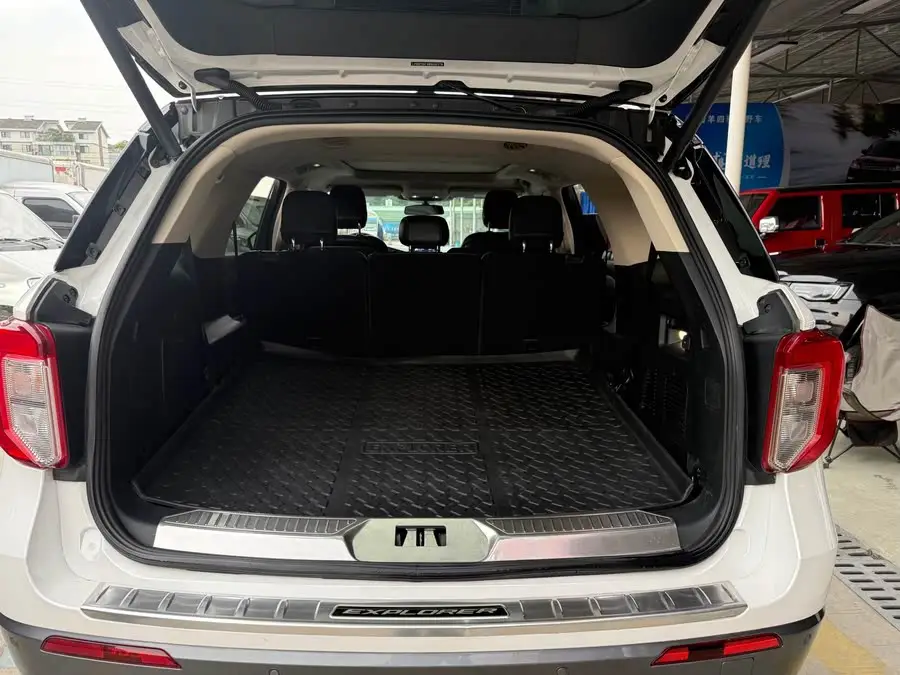 Explorer 2020 EcoBoost 285 AWD Stylish Edition 7-seater