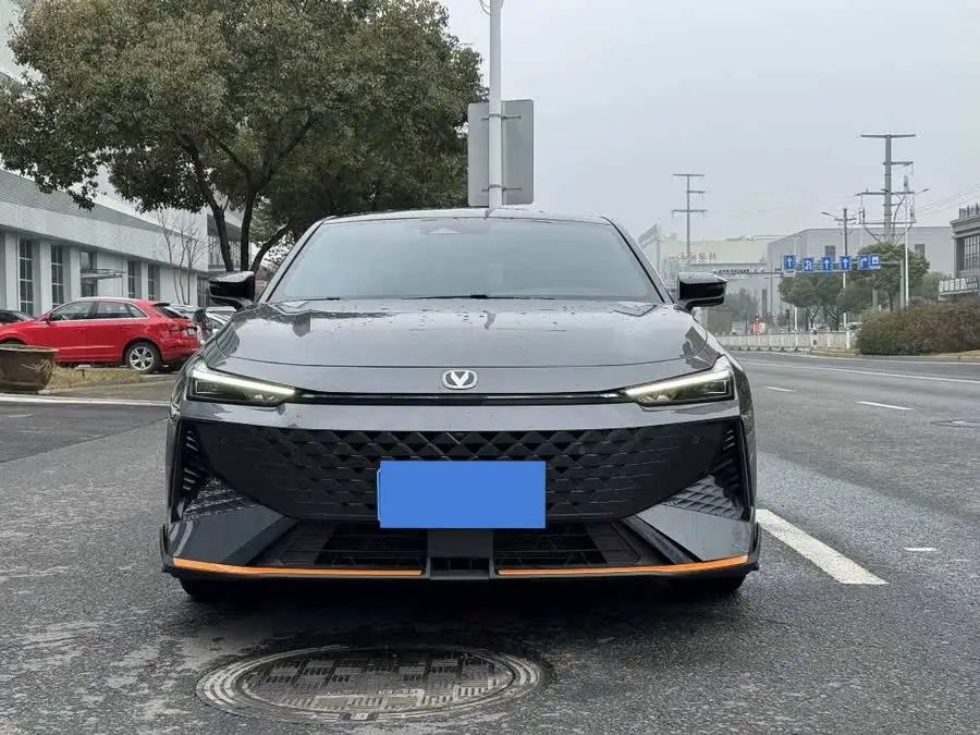 Changan UNI-V 2024 1.5T Premium Sports Edition