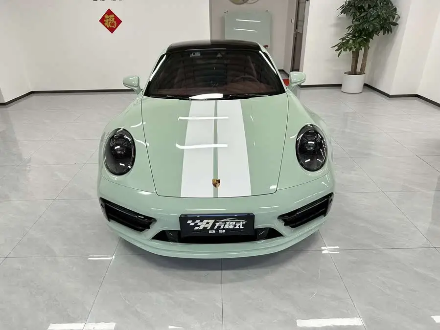 بورش 911 2023 كاريرا 4S 3.0T