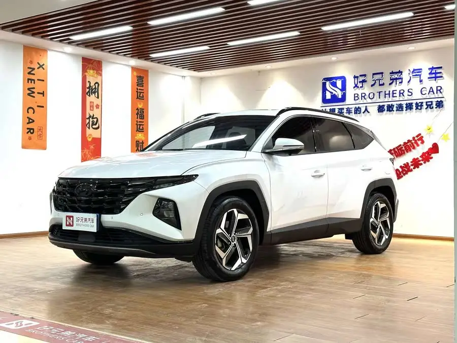 Tucson 2023 Tucson L 1.5T Automatic Two-Wheel Drive LUX Premium Edition