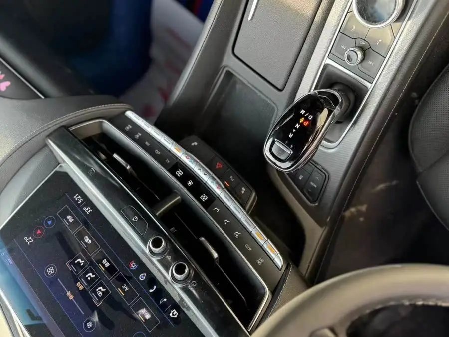 كاديلاك CT5 2021 28T الفاخرة