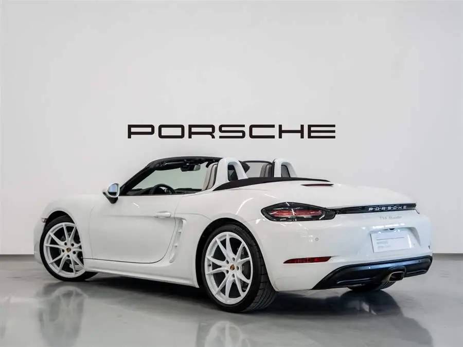 Porsche 718 2022 Boxster 2.0T