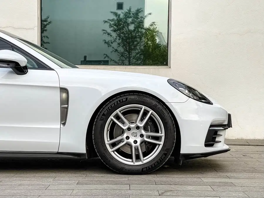 2021 Porsche Panamera Executive 2.9T