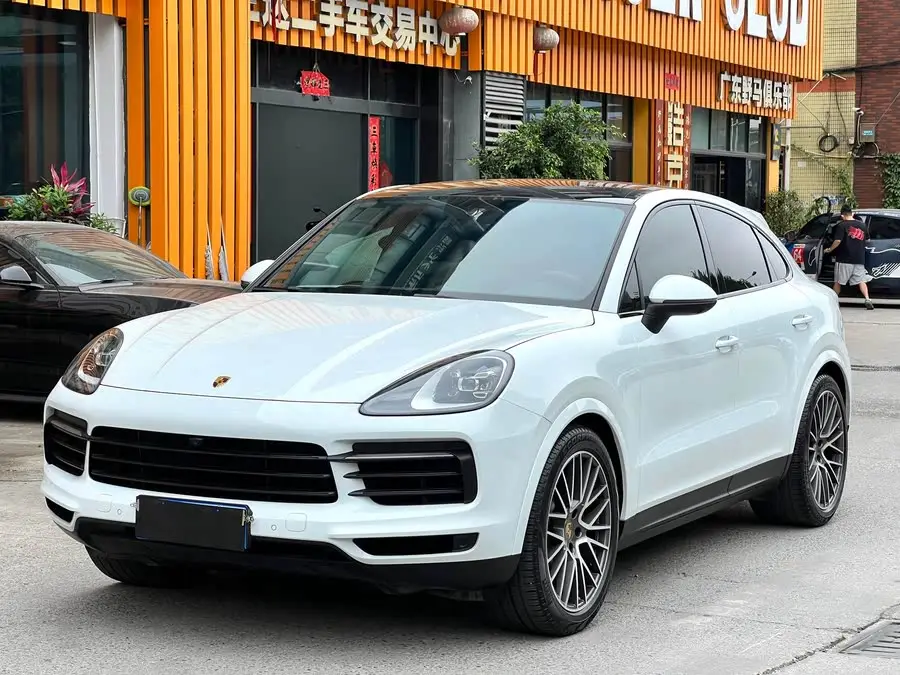 2022 Cayenne Cayenne Coupé 3.0T Platinum