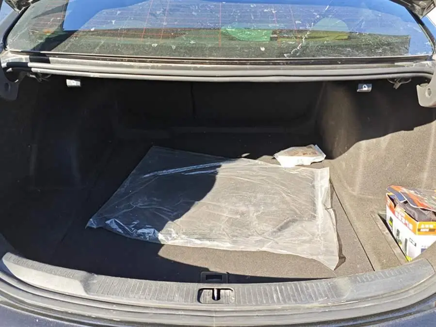 بيوك لاكروس 2021 652T الفاخرة