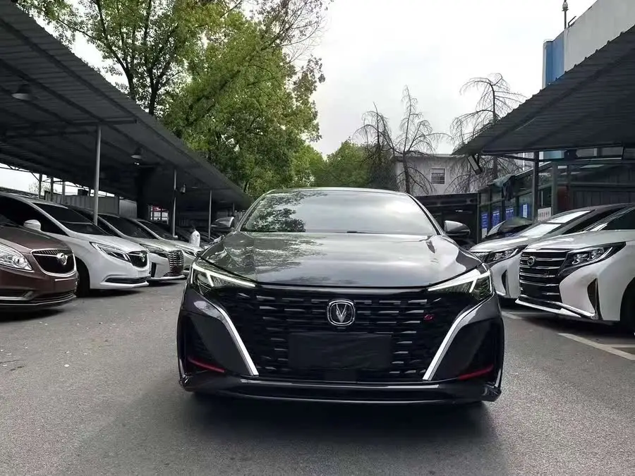 Yidong 2021 PLUS Blue Whale NE 1.4T GDI DCT Flagship