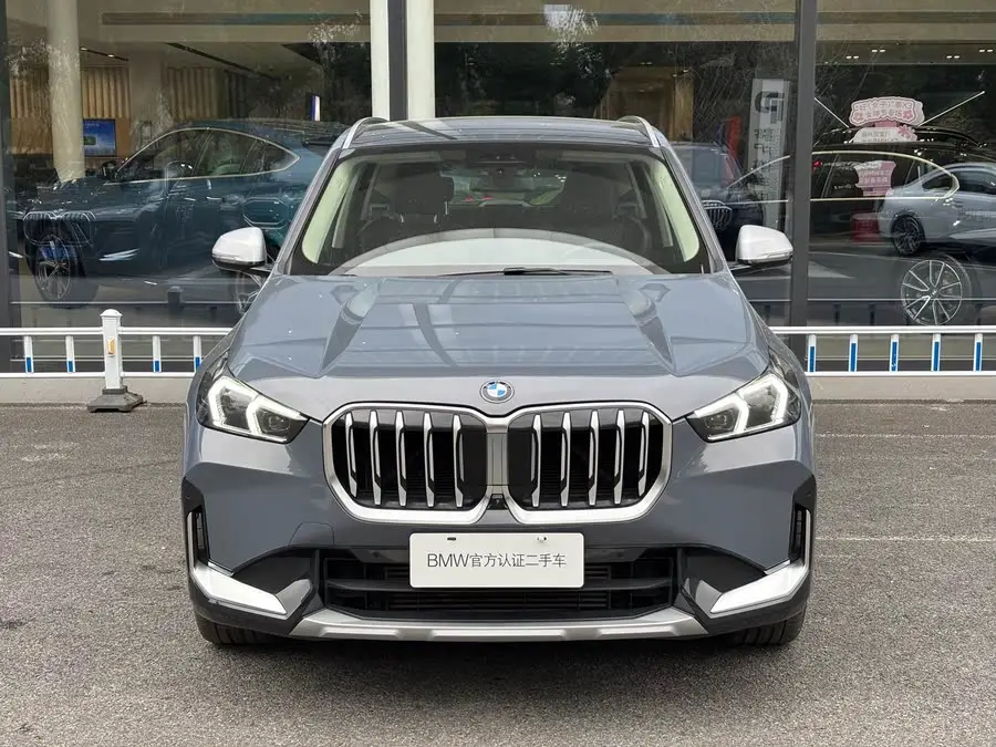 BMW X1 2023 xDrive25Li X Design Package