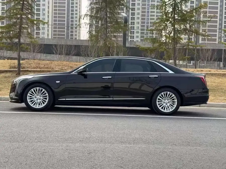 كاديلاك CT6 2021 28T الفاخرة