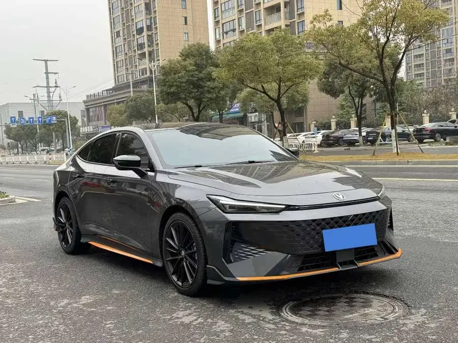 Changan UNI-V 2024 1.5T Premium Sports Edition