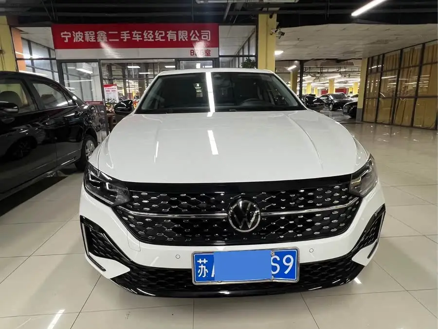 Lavida 2024 300TSI DSG Starry Leading Edition