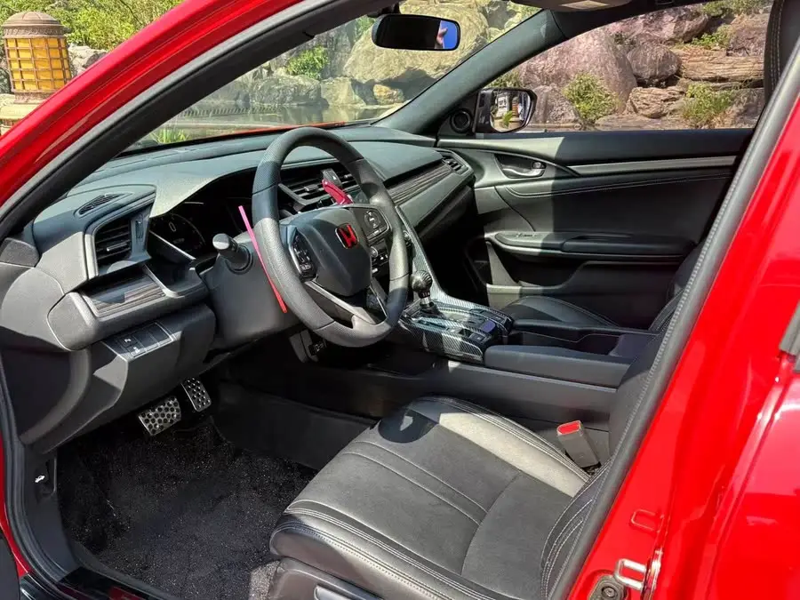 سيفيك 2021 هاتشباك 220 توربو CVT تحكم عصري