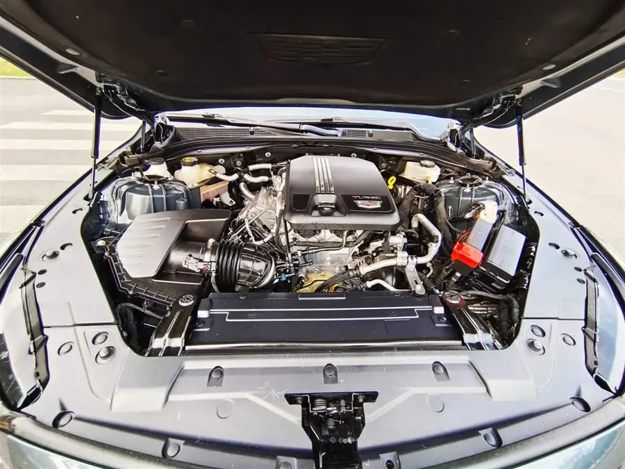 كاديلاك CT5 2020 28T الإصدار الرياضي المتقدم