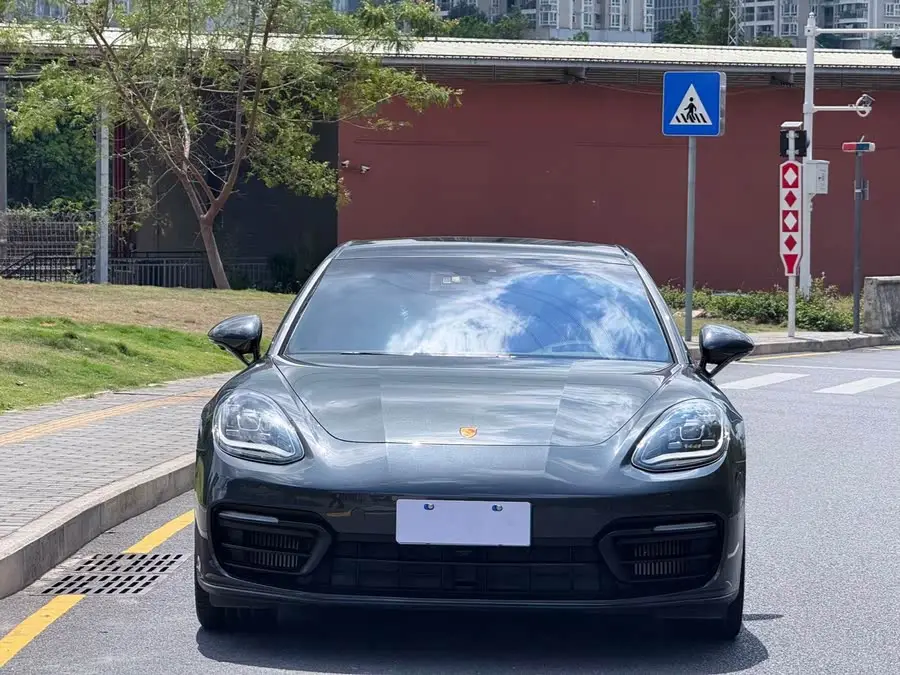2023 Panamera 2.9T Platinum Edition