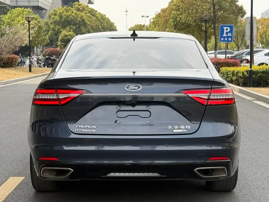 2019 Taurus EcoBoost 245 Elite