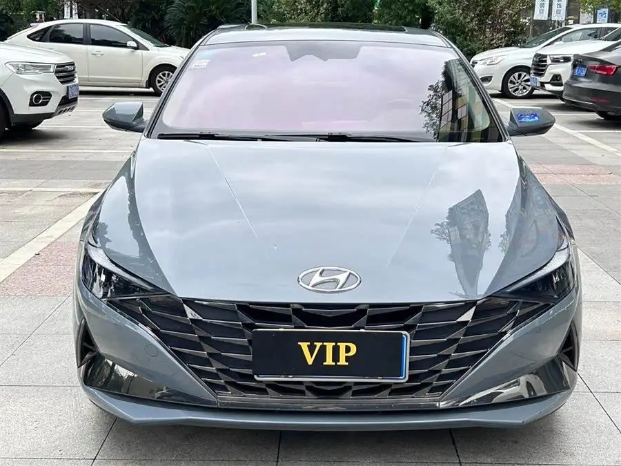 Elantra 2021 1.5L CVT GLS Leading Version