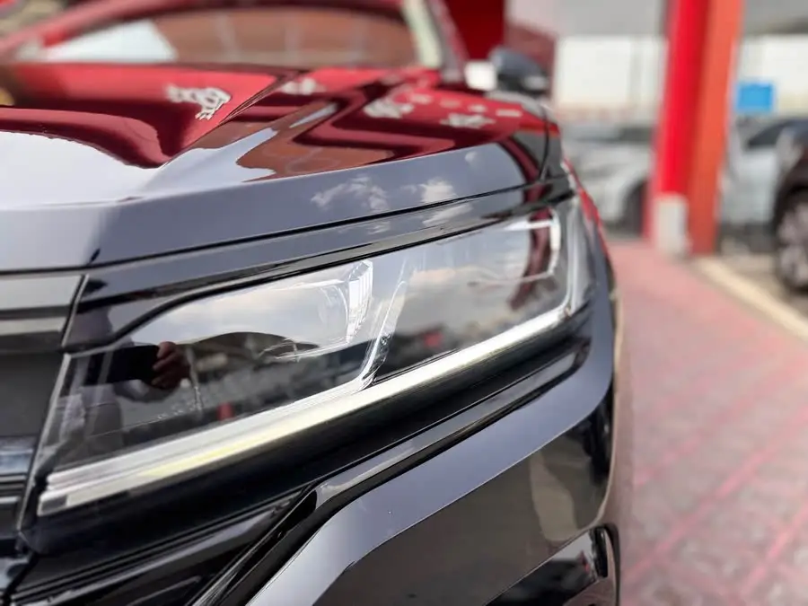 Touareg 2021 2.0 TSI Elegance