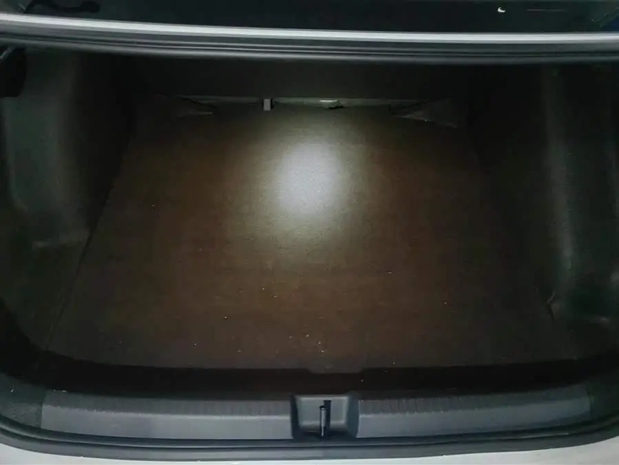 لاميدا 2023 الطراز الجديد 1.5 لتر أوتوماتيكي الإصدار الجديد