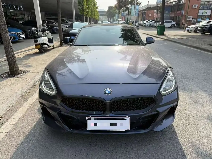 بي إم دبليو Z4 2019 sDrive 25i حزمة رياضية M