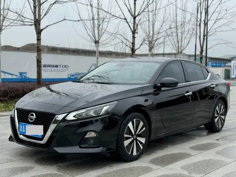 Teana 2021 2.0L XL Comfort Version