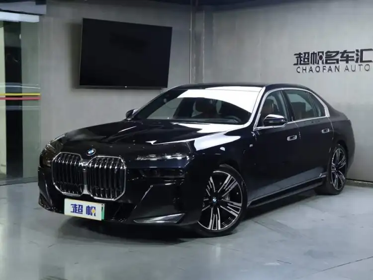 BMW i7 2023 eDrive50L Luxury M Sport Package
