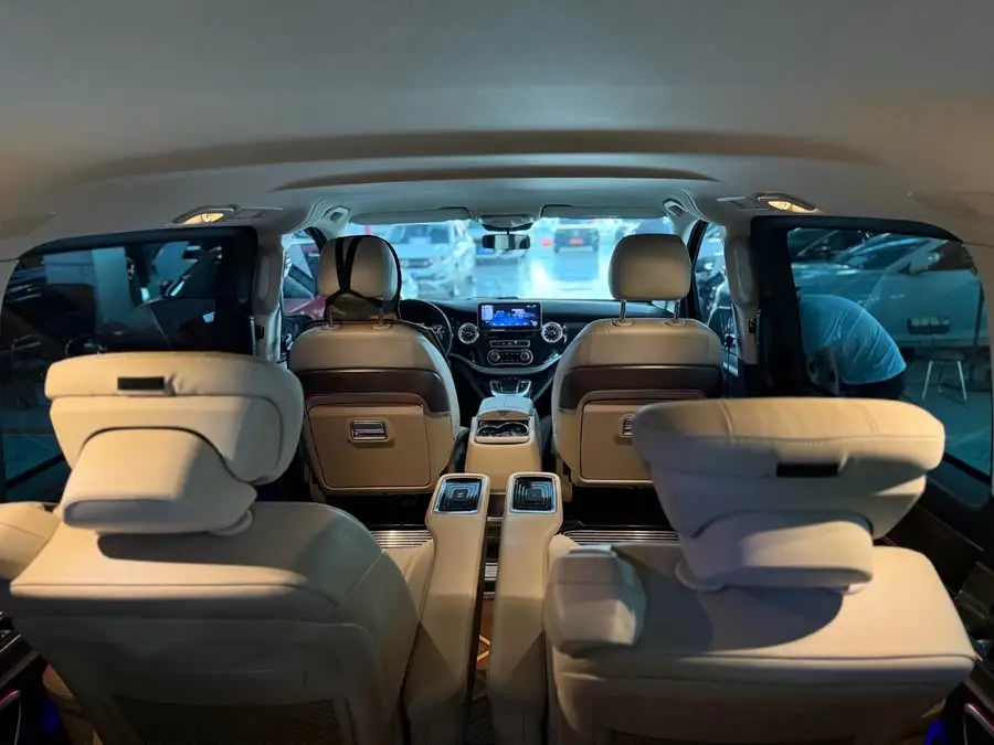 فيتو 2021 2.0T نسخة الأعمال 7 مقاعد