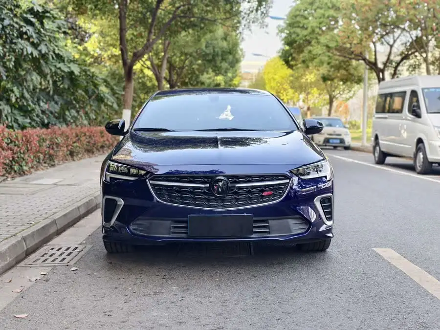 2021 بويك ريجال GS 28T النخبة