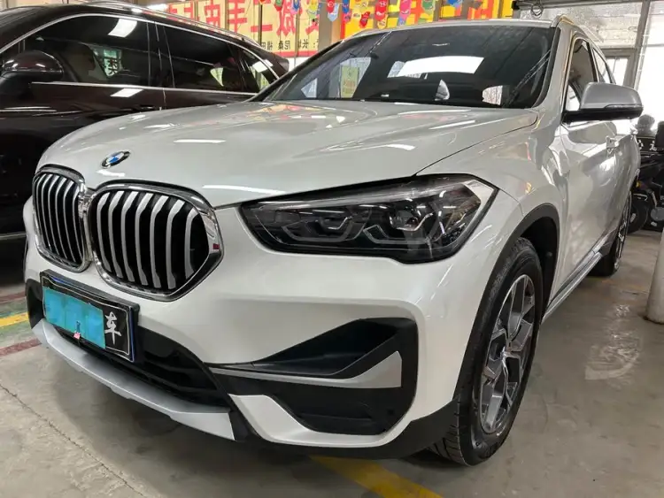 BMW X1 2021 sDrive20Li Luxury