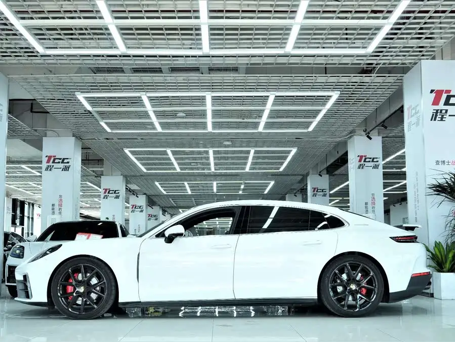 2024 Panamera Executive Long Wheelbase 2.9T