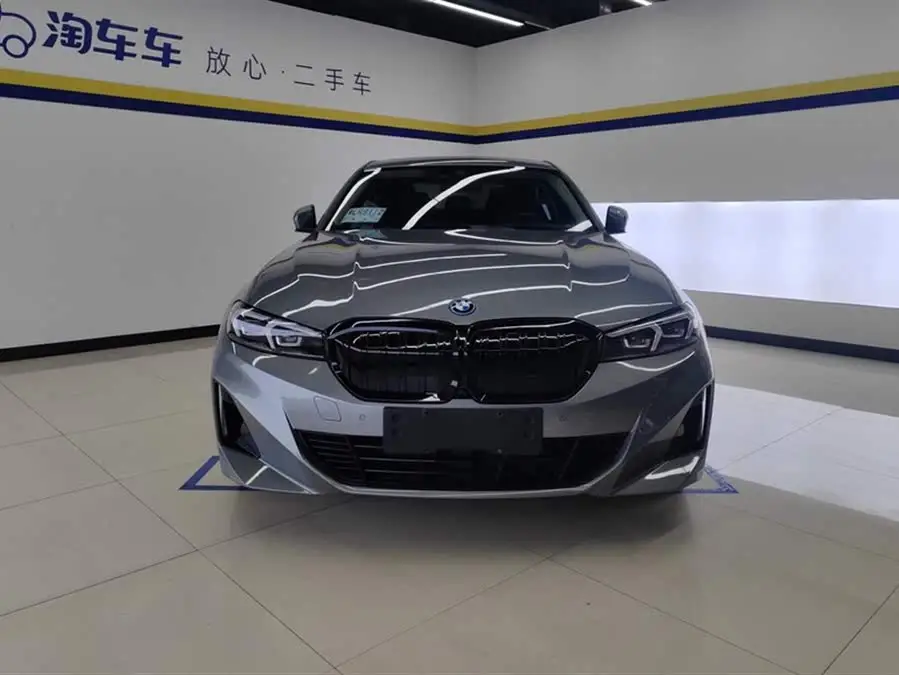 بي إم دبليو i3 2022 eDrive 35 L