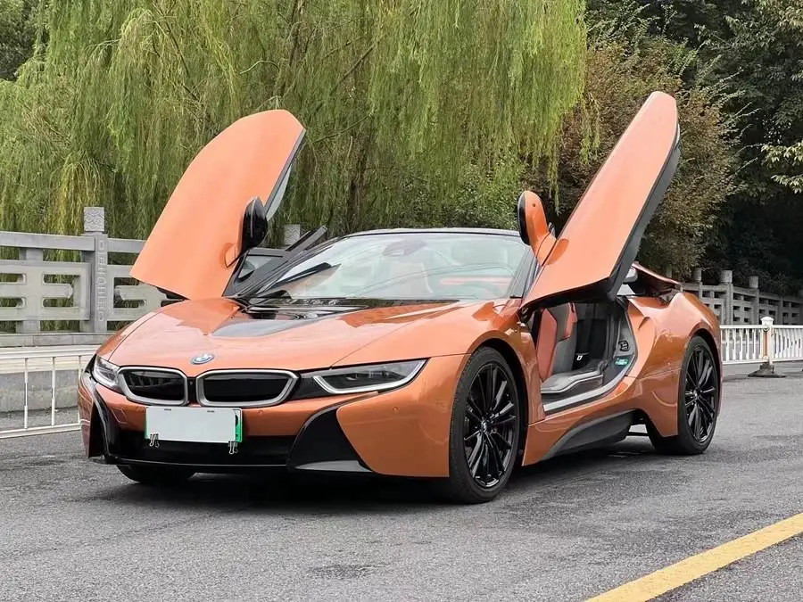 BMW i8 2019 Convertible Sports Car