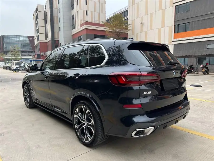 BMW X5 2022 Facelift xDrive 40Li M Sport Package