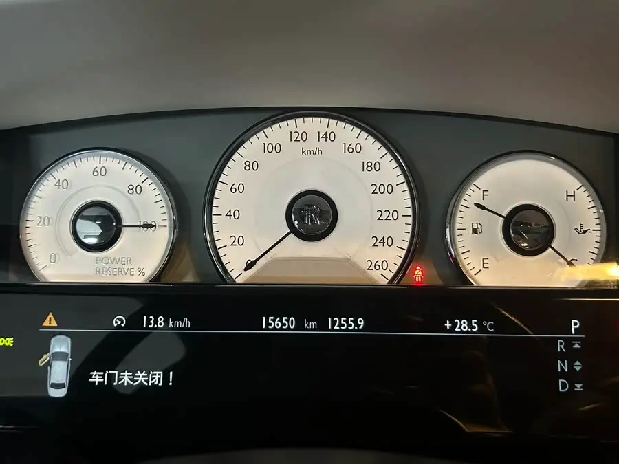 Ghost 2018 6.6T Long Wheelbase