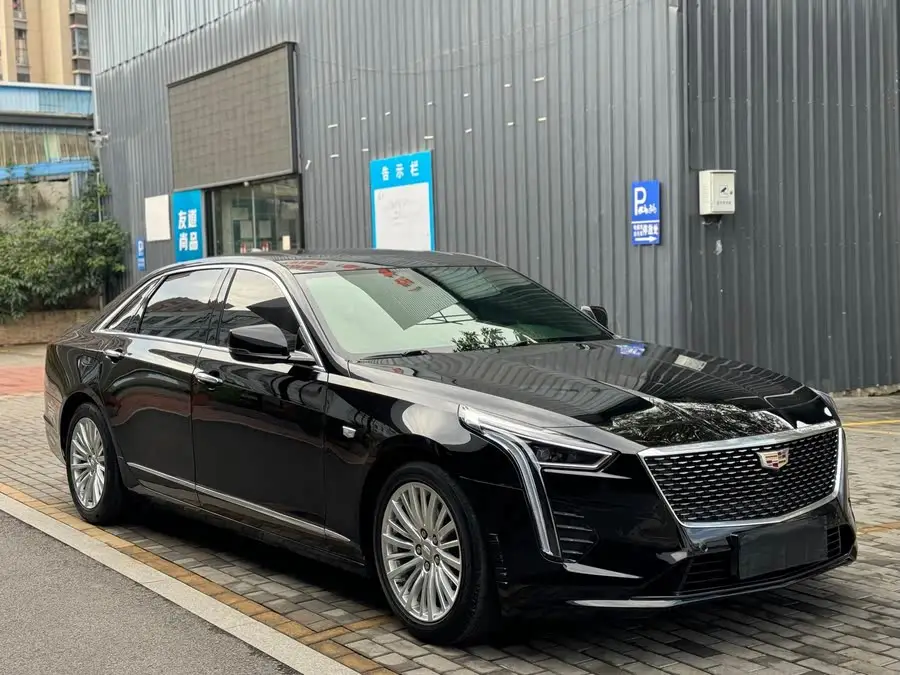 كاديلاك CT6 2021 28T النخبة