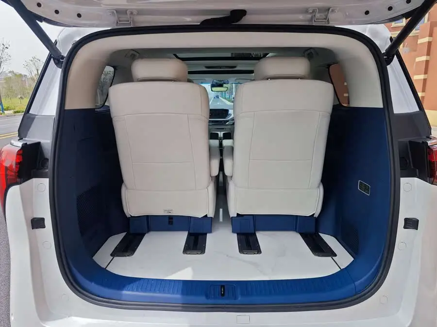 قرن 2023 2.0T إصدار يونس ستة مقاعد