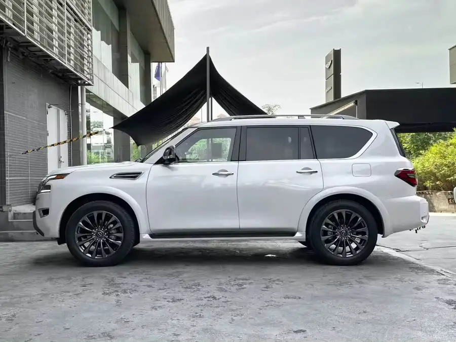 2023 نيسان أرمادا 5.6 لتر إصدار أسطول لا يقهر