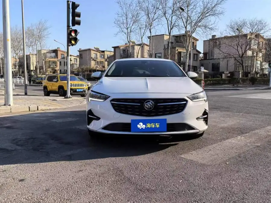 بيوك ريجال 2022 552T النسخة الذكية