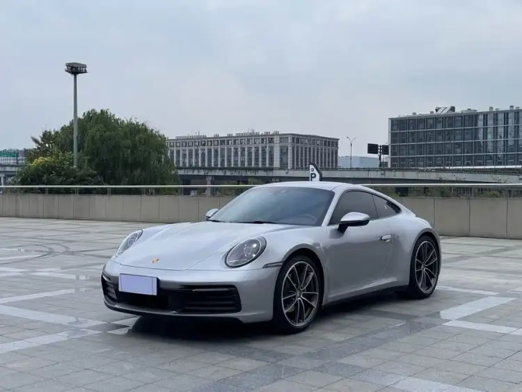 Porsche 911 2023 Carrera 3.0T