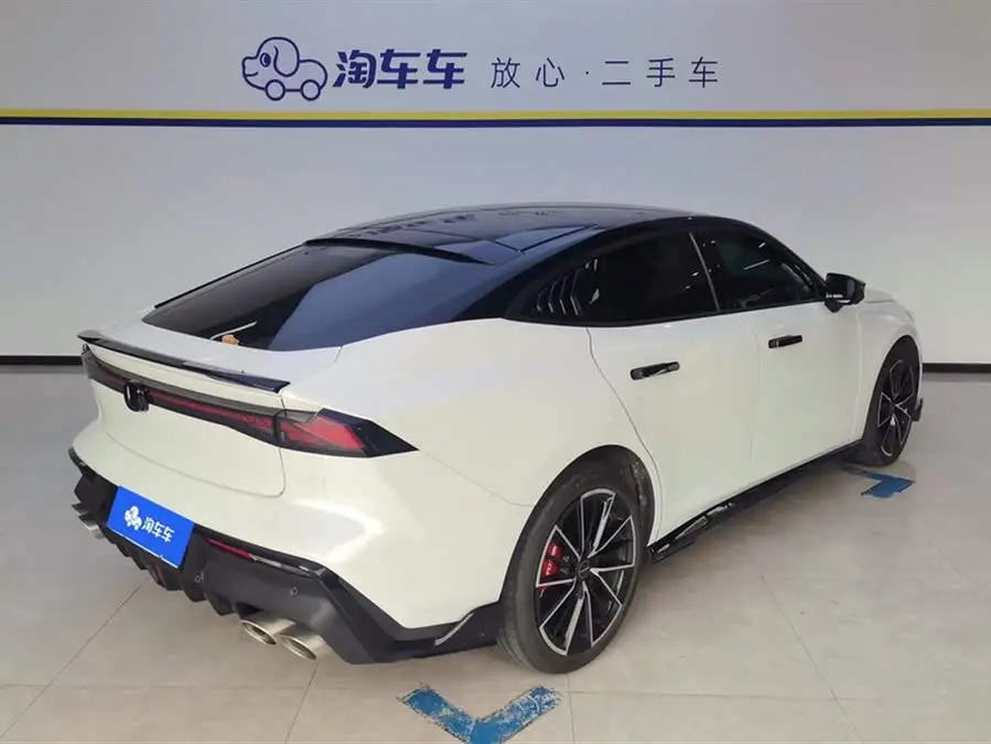 Changan UNI-V 2023 1.5T Sport Edition