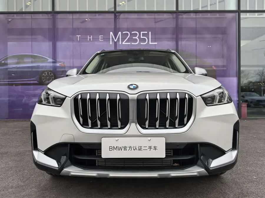 BMW X1 2023 xDrive25Li X Design Package